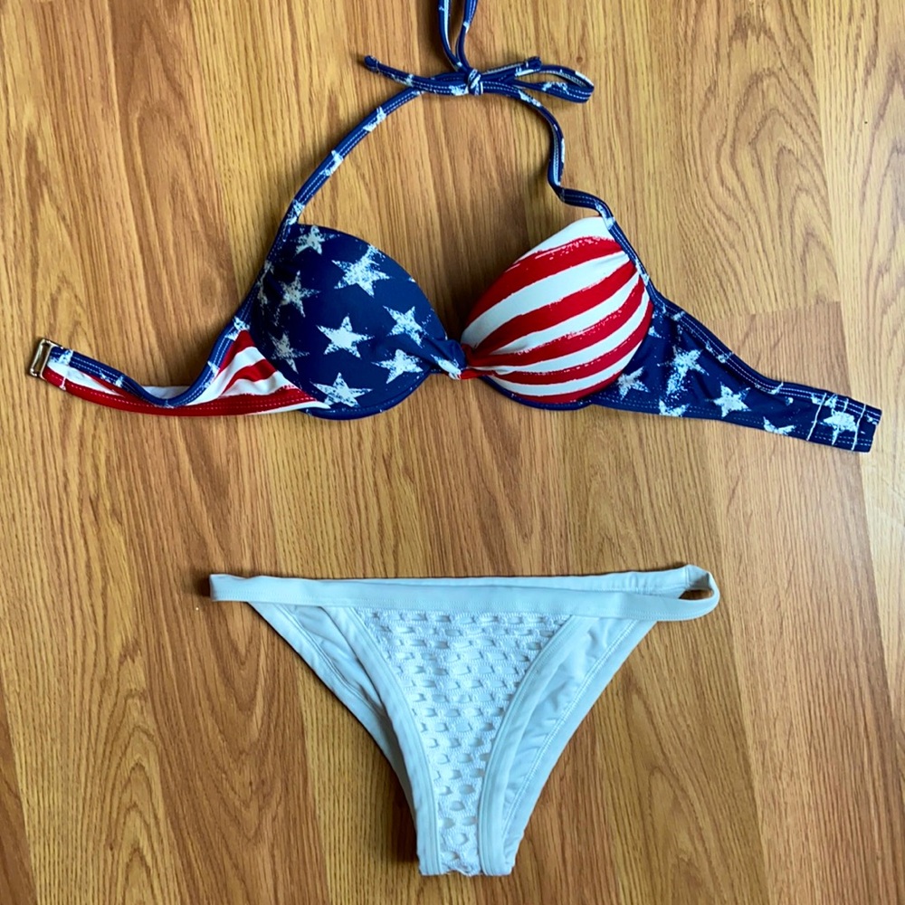 AMERICAN BIKINI SET